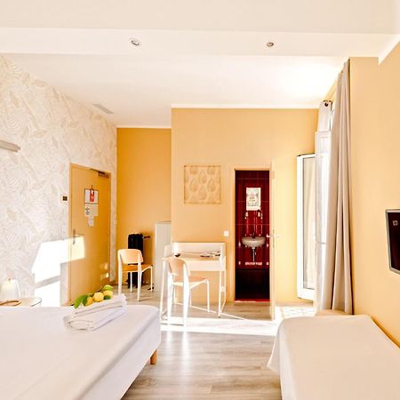 Hotel Lemon Menton Ngoại thất bức ảnh